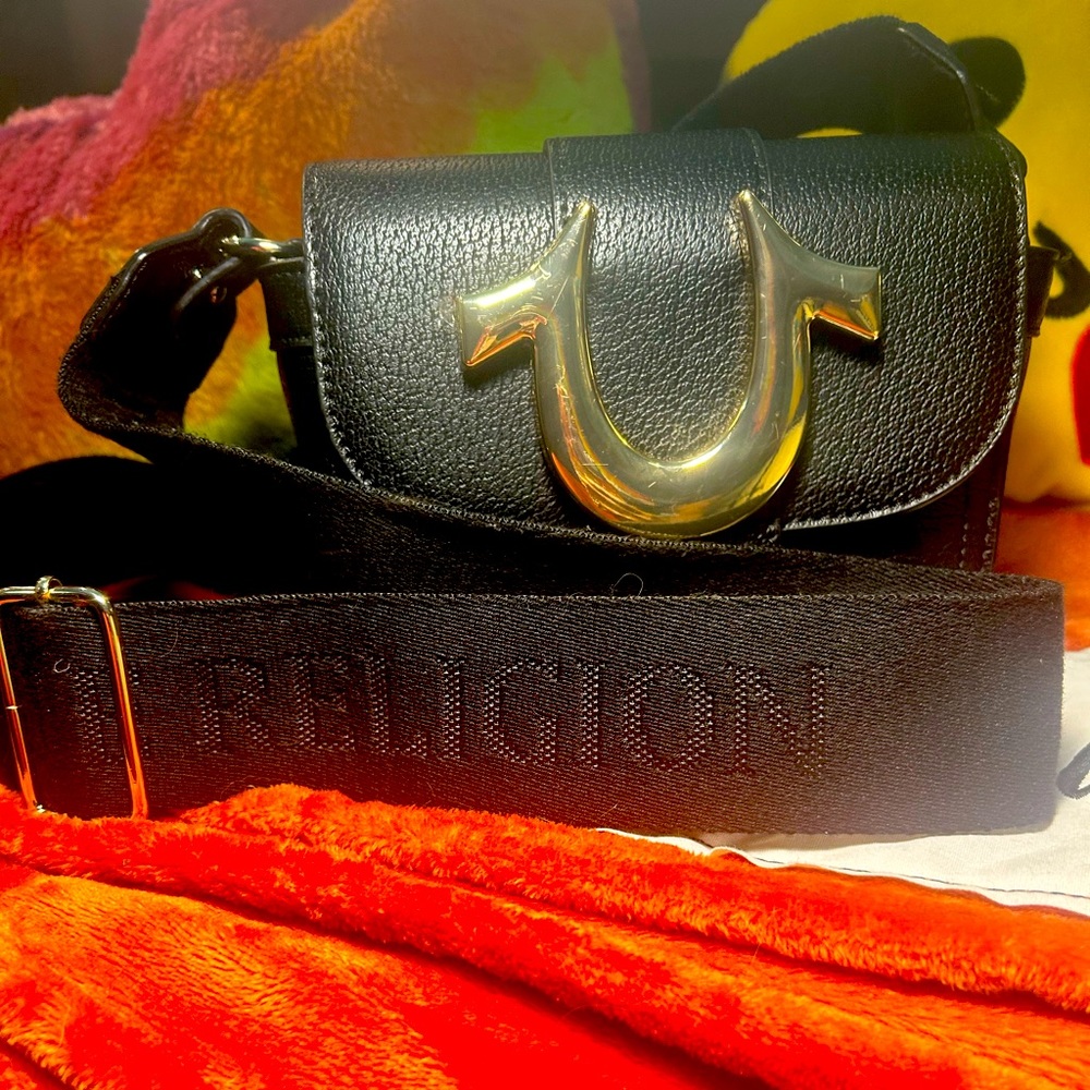 True religion Crossbody